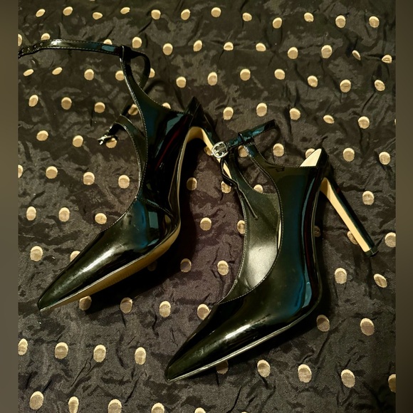 Women’s Pointy Toe Black Patent Ankle Strap 4” heels - Picture 3 of 8